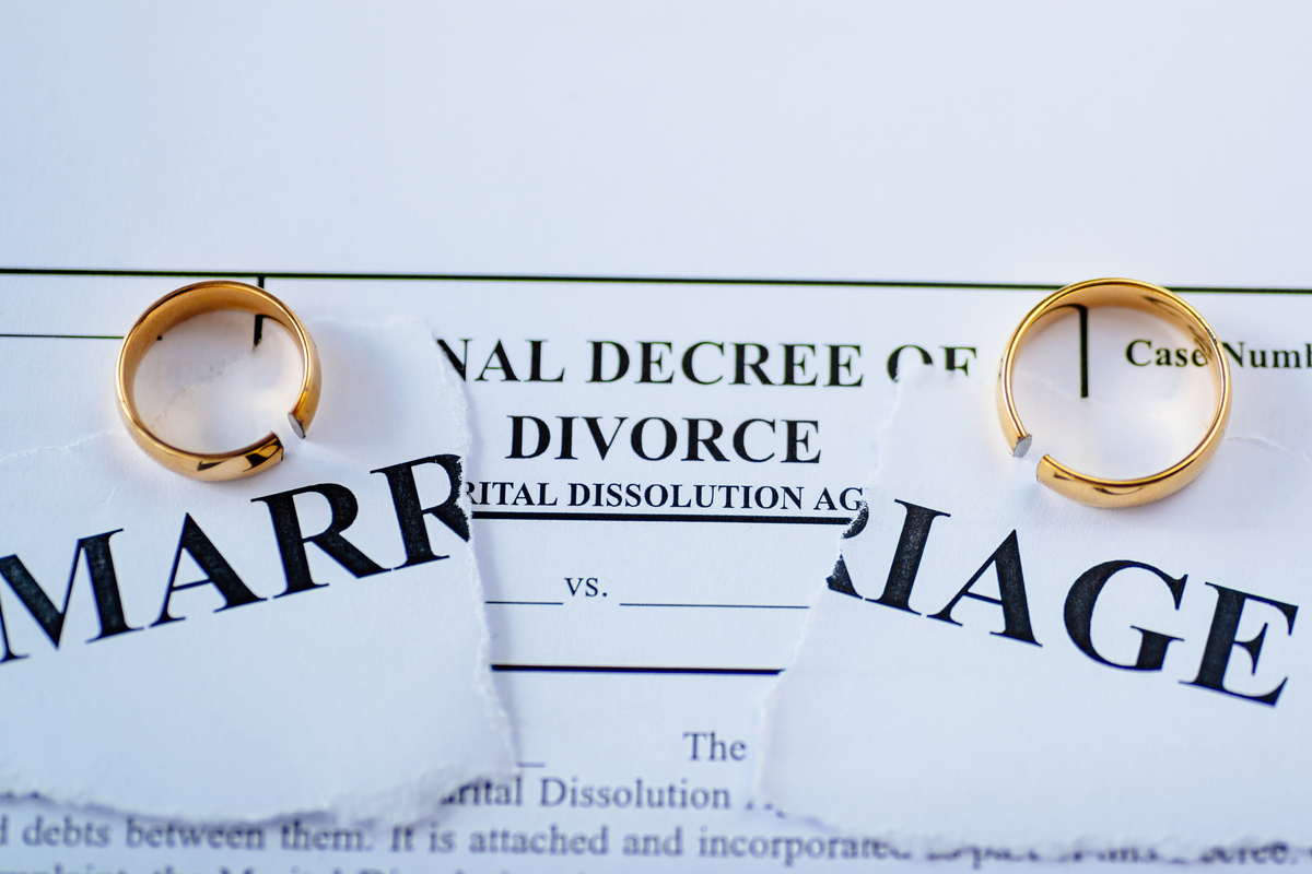 Divorce Lawyer